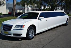 chrysler 300 limo rental Rogers